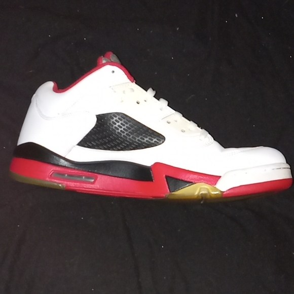 Jordan 5 fire red low - Picture 3 of 5